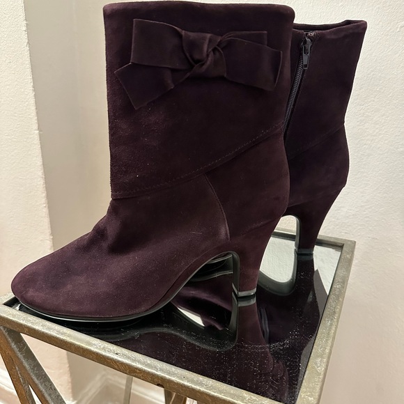 AEROSOLES |  Acappella Suede Boot - Picture 5 of 10